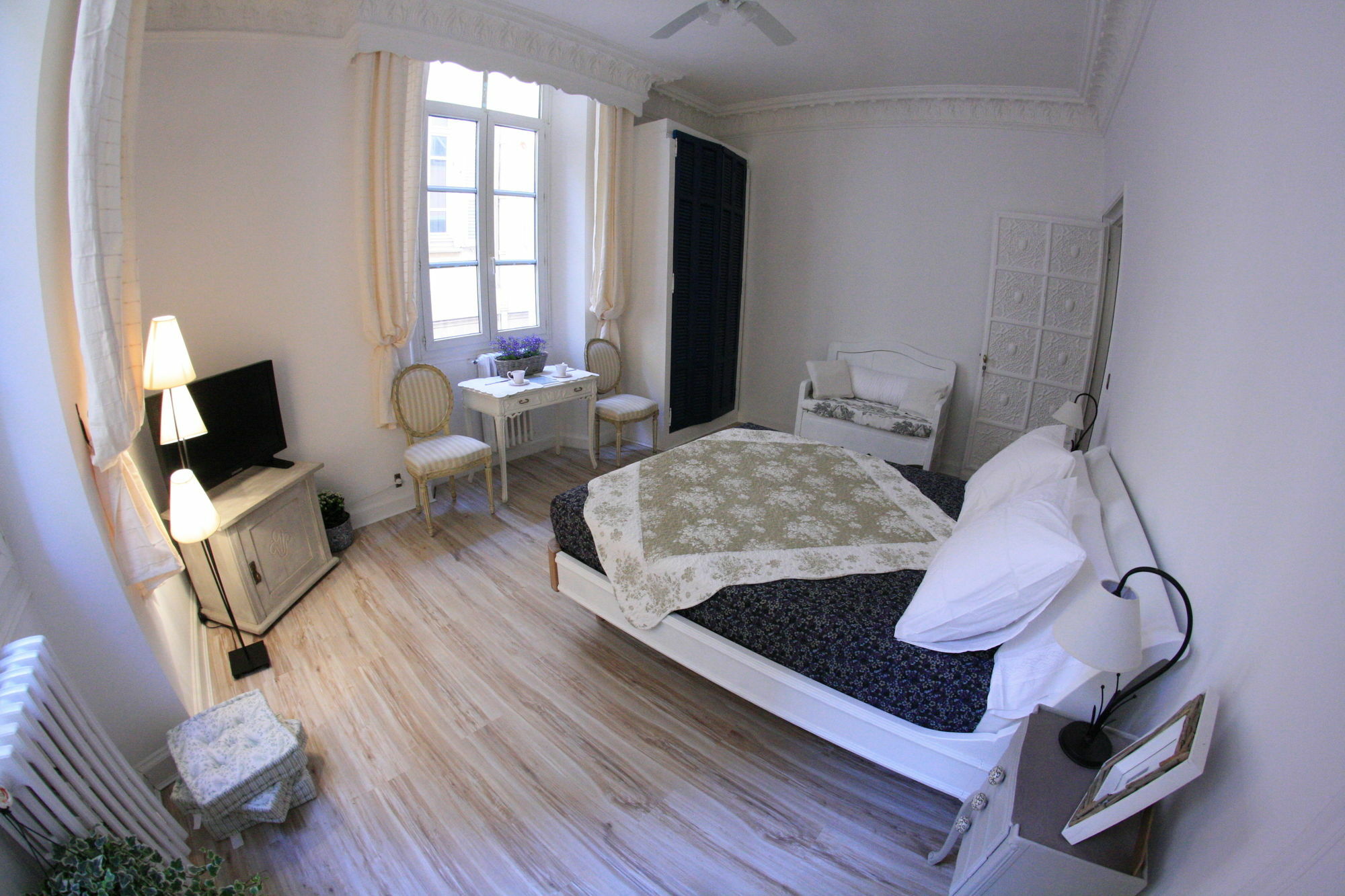 L'Oustaria 3 Bedrooms Apartment, Old Town นีซ ภายนอก รูปภาพ