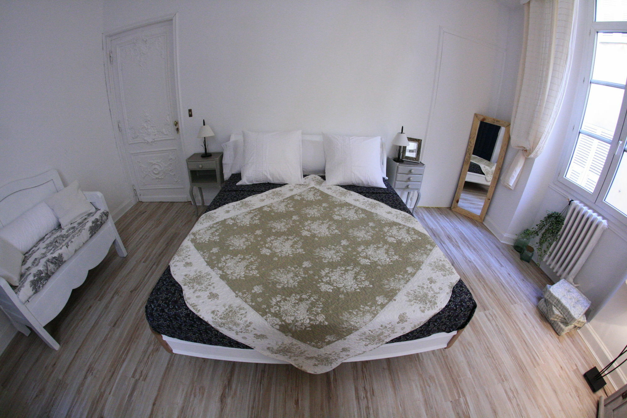 L'Oustaria 3 Bedrooms Apartment, Old Town นีซ ภายนอก รูปภาพ